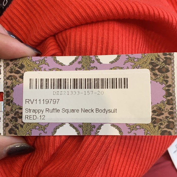 Boohoo red bodysuit with ruffles on top - Picture 6 of 6